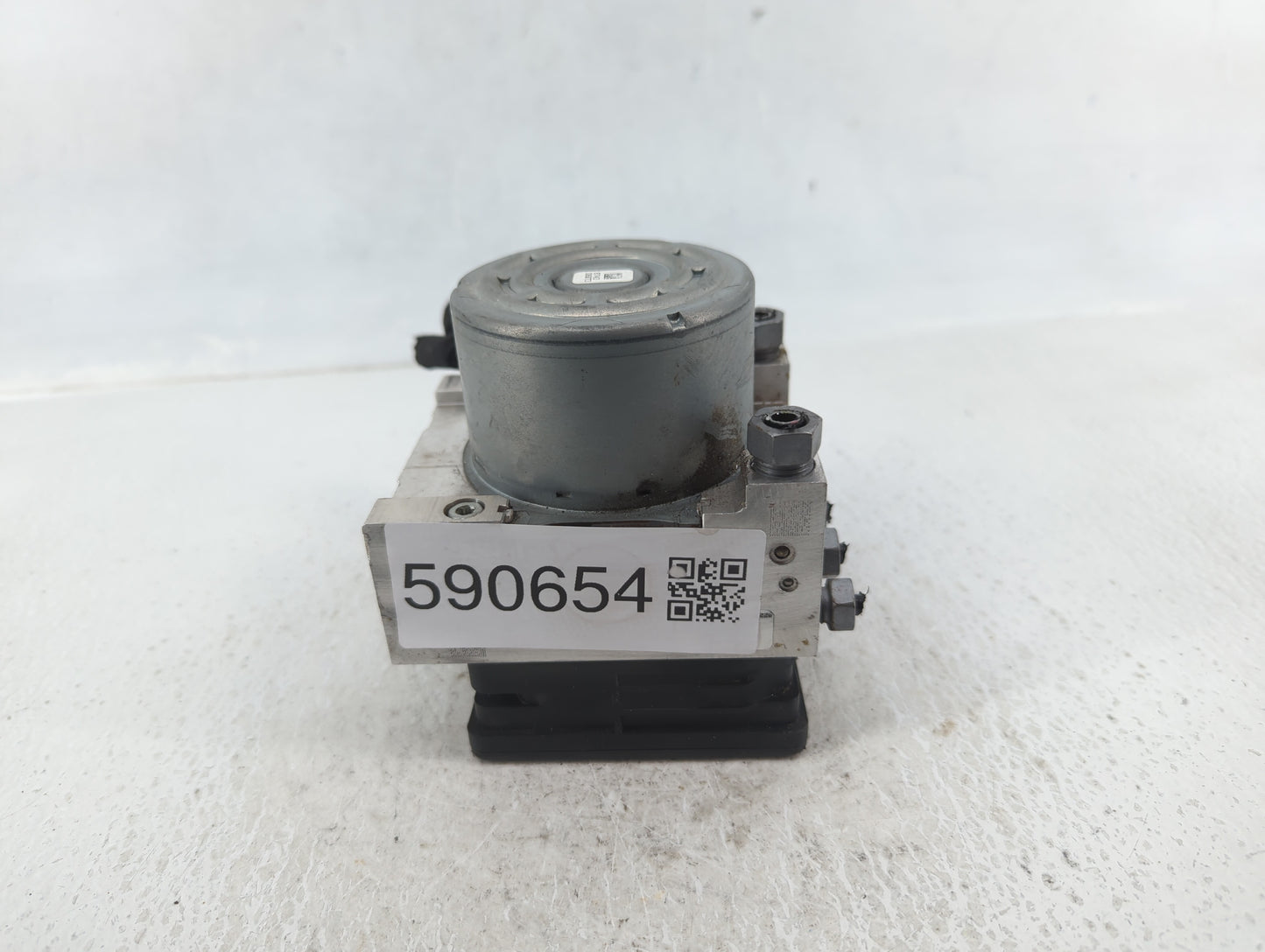 2017 Ford Explorer ABS Pump Control Module Replacement P/N:HB53-2C405-AC Fits OEM Used Auto Parts - Oemusedautoparts1.com