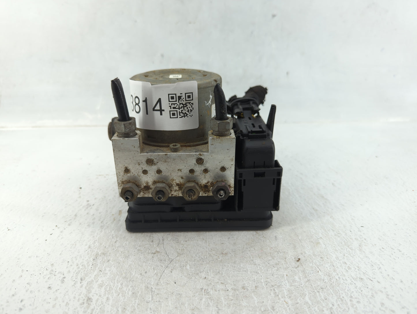 2017 Ford Explorer ABS Pump Control Module Replacement P/N:HB53-2C405-AC Fits OEM Used Auto Parts - Oemusedautoparts1.com