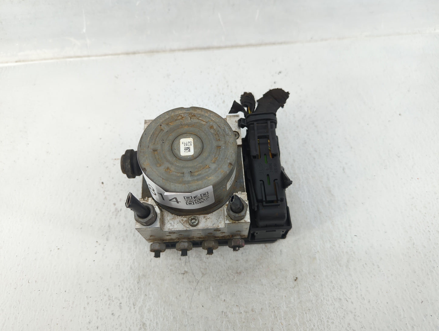 2017 Ford Explorer ABS Pump Control Module Replacement P/N:HB53-2C405-AC Fits OEM Used Auto Parts - Oemusedautoparts1.com