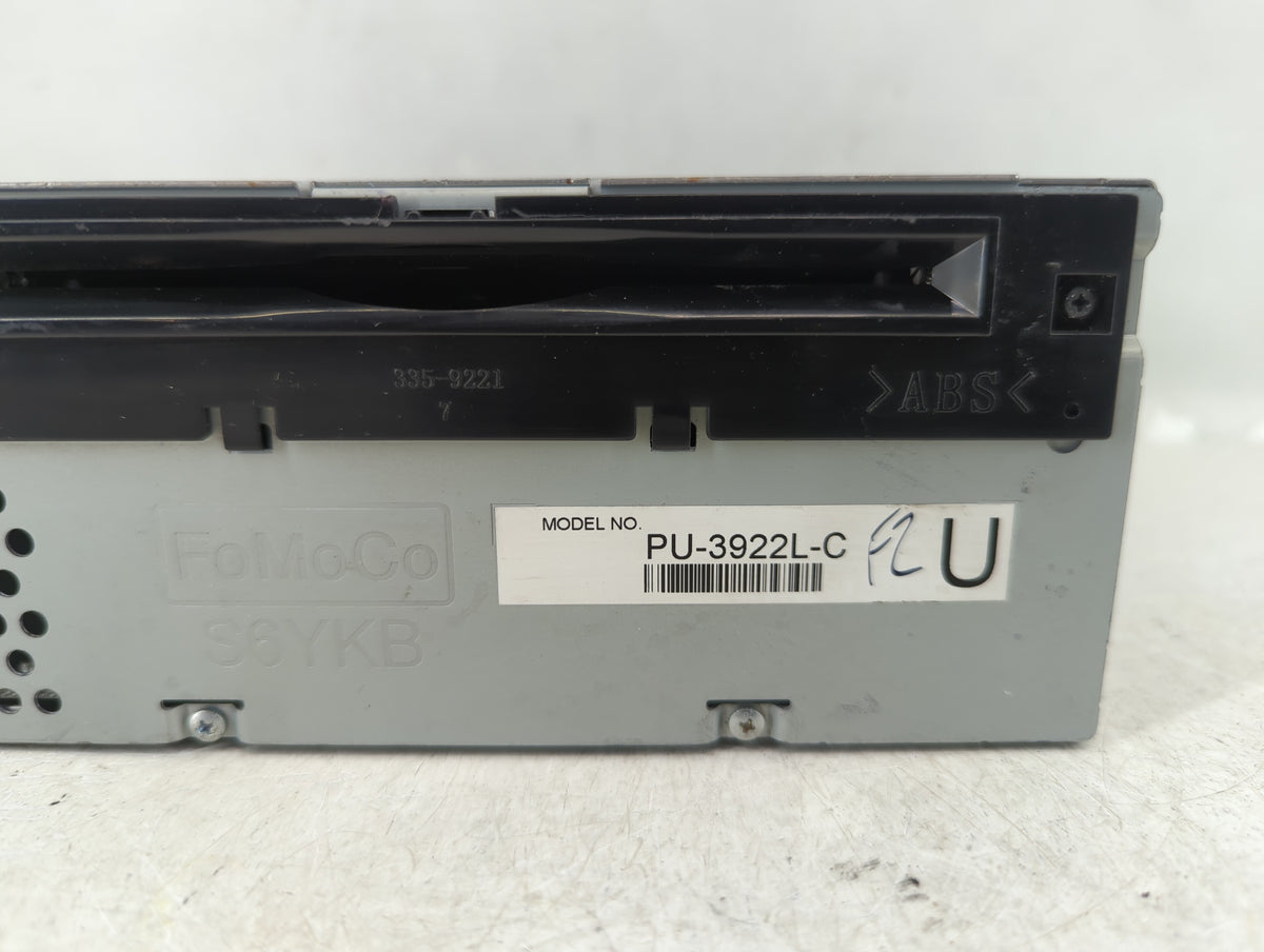 2017 Ford Explorer Radio AM FM Cd Player Receiver Replacement P/N:HB5T-19C107-BB HB5T-19C107-BA Fits OEM Used Auto Parts - O