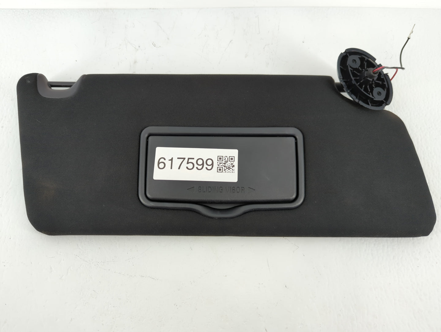 2017 Ford Explorer Sun Visor Shade Replacement Driver Left Mirror Fits OEM Used Auto Parts - Oemusedautoparts1.com