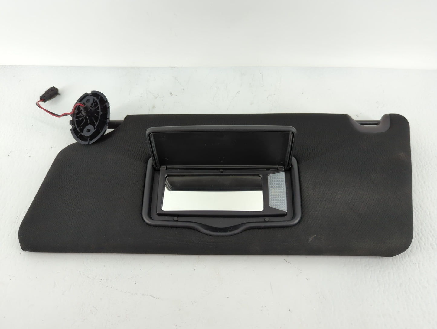 2017 Ford Explorer Sun Visor Shade Replacement Passenger Right Mirror Fits OEM Used Auto Parts - Oemusedautoparts1.com