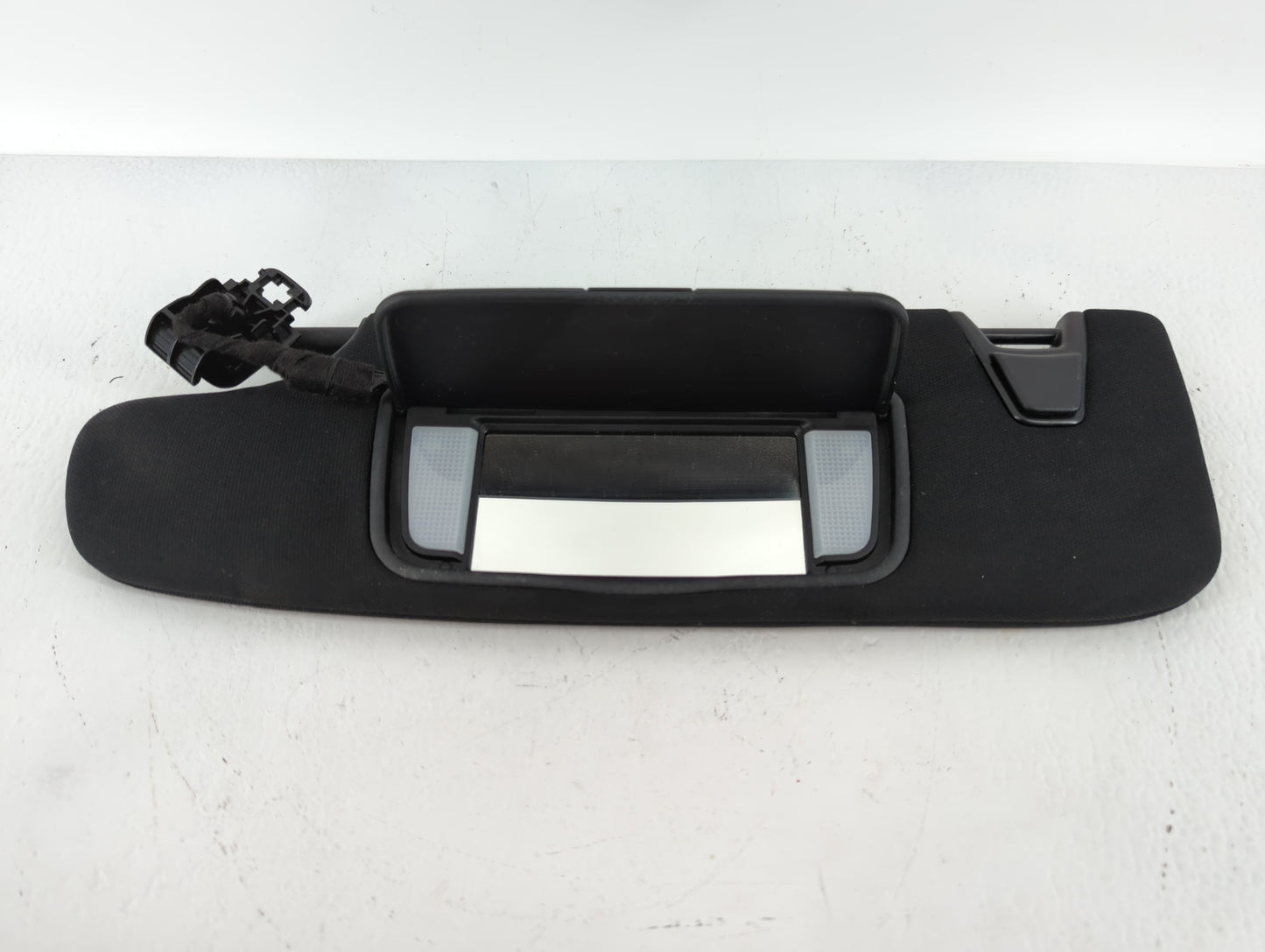 2017 Ford Explorer Sun Visor Shade Replacement Driver Left Mirror Fits OEM Used Auto Parts - Oemusedautoparts1.com