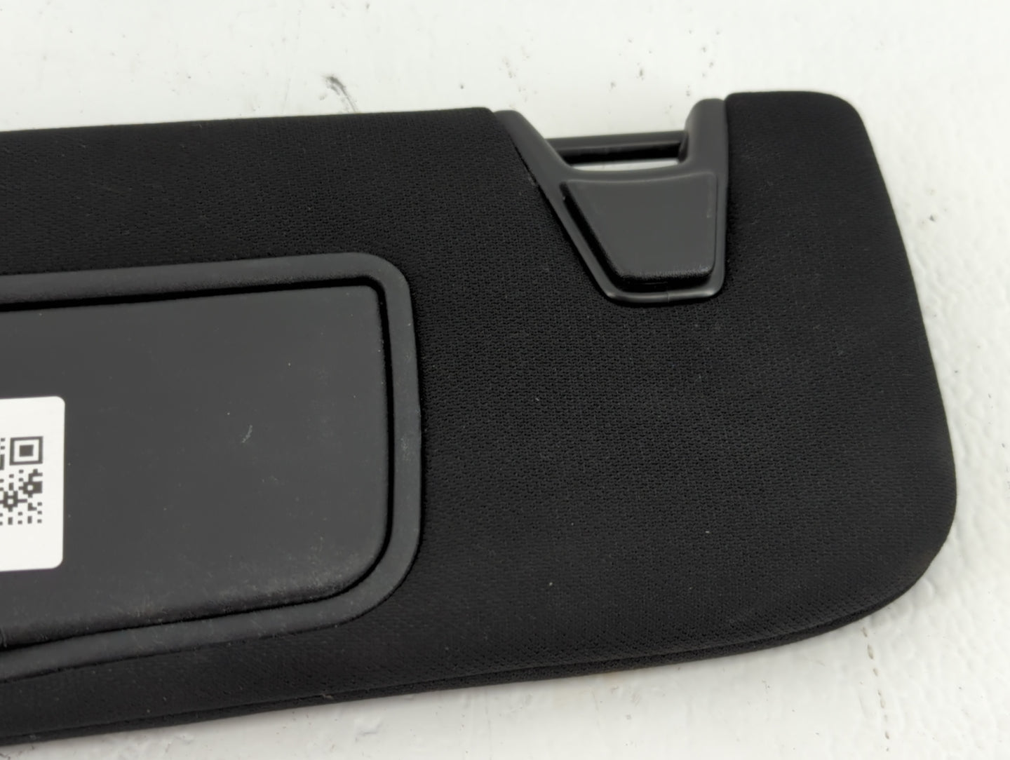 2017 Ford Explorer Sun Visor Shade Replacement Driver Left Mirror Fits OEM Used Auto Parts - Oemusedautoparts1.com