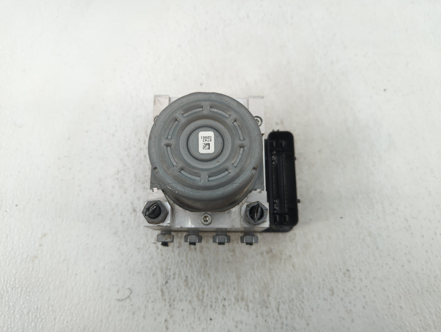 2017 Ford Explorer ABS Pump Control Module Replacement P/N:FB53-2C405-AF Fits OEM Used Auto Parts - Oemusedautoparts1.com