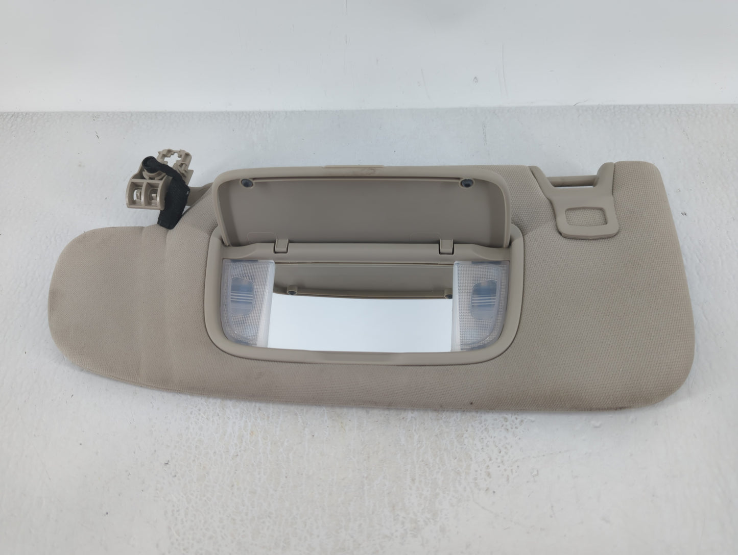 2017 Ford Explorer Sun Visor Shade Replacement Driver Left Mirror Fits OEM Used Auto Parts - Oemusedautoparts1.com