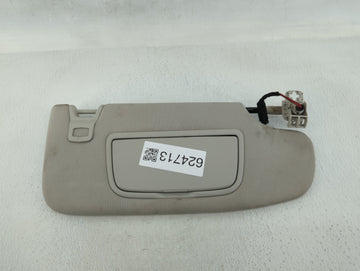 2017 Ford Explorer Sun Visor Shade Replacement Passenger Right Mirror Fits OEM Used Auto Parts