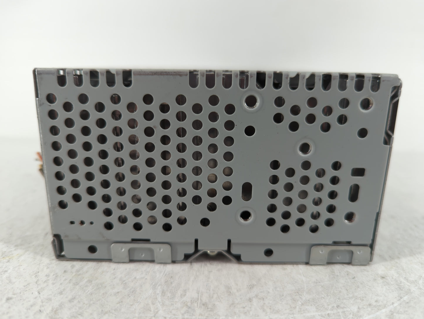 2016-2017 Ford Explorer Am Fm Cd Player Radio Receiver - Oemusedautoparts1.com