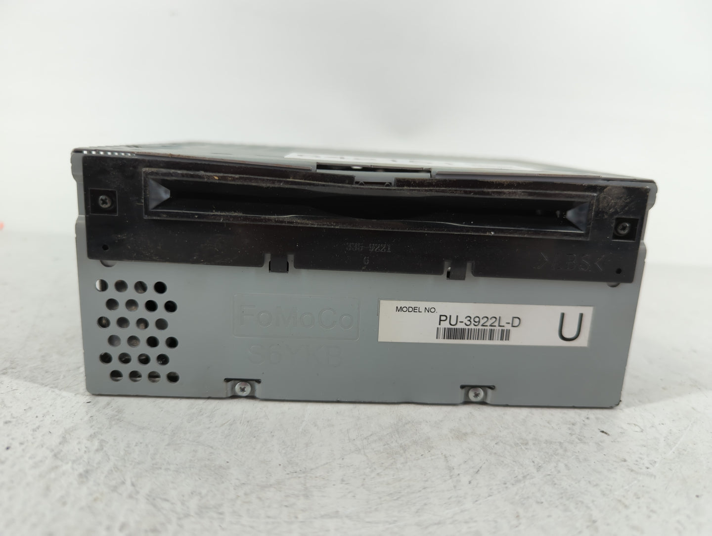 2017 Ford Explorer Am Fm Cd Player Radio Receiver - Oemusedautoparts1.com