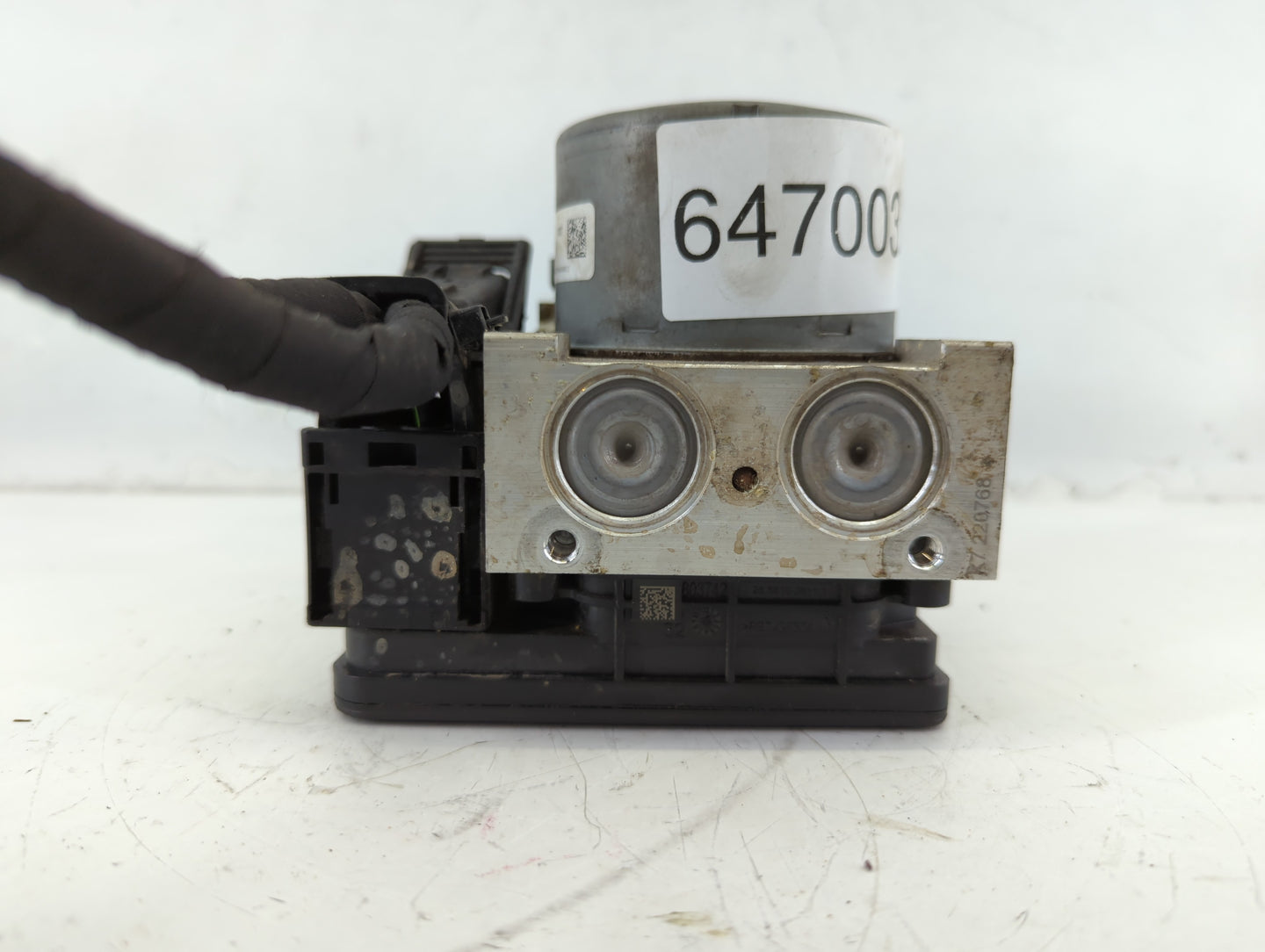 2017 Ford Explorer ABS Pump Control Module Replacement P/N:HB53-2C405-AC Fits OEM Used Auto Parts - Oemusedautoparts1.com