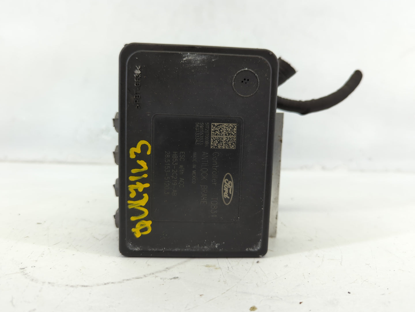2017 Ford Explorer ABS Pump Control Module Replacement P/N:HB53-2C405-AC Fits OEM Used Auto Parts - Oemusedautoparts1.com