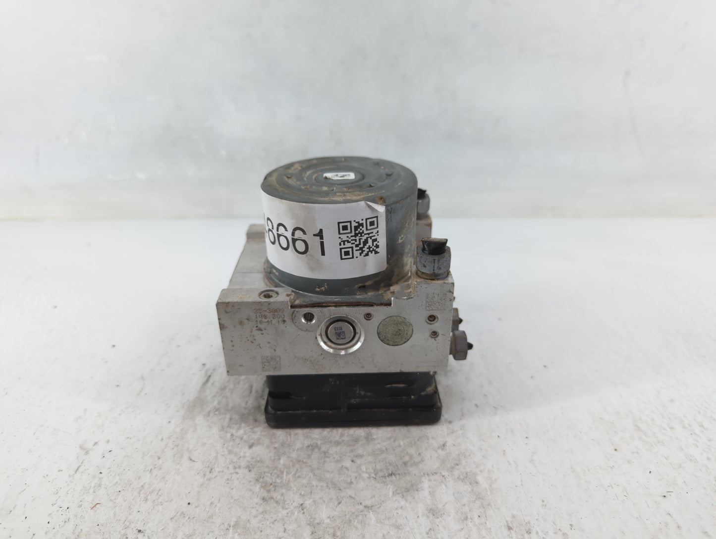 2017 Ford Explorer ABS Pump Control Module Replacement P/N:HB53-2C405-AB Fits OEM Used Auto Parts - Oemusedautoparts1.com