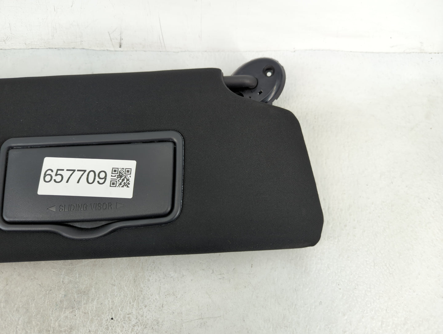 2017 Ford Explorer Sun Visor Shade Replacement Passenger Right Mirror Fits OEM Used Auto Parts - Oemusedautoparts1.com