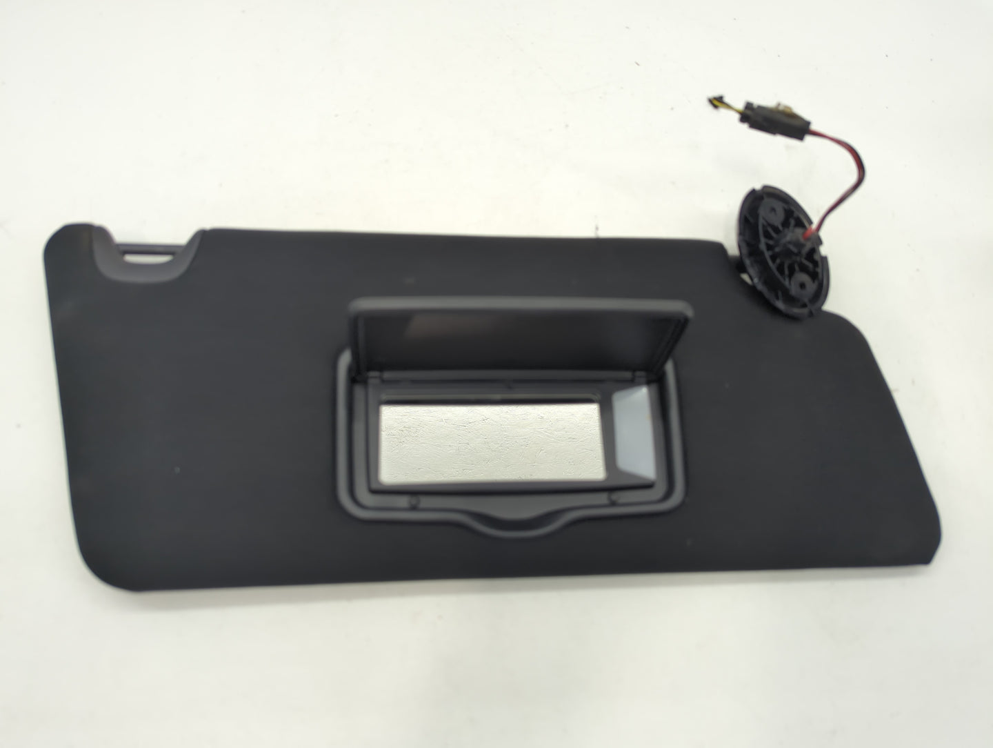 2017 Ford Explorer Sun Visor Shade Replacement Passenger Right Mirror Fits OEM Used Auto Parts - Oemusedautoparts1.com