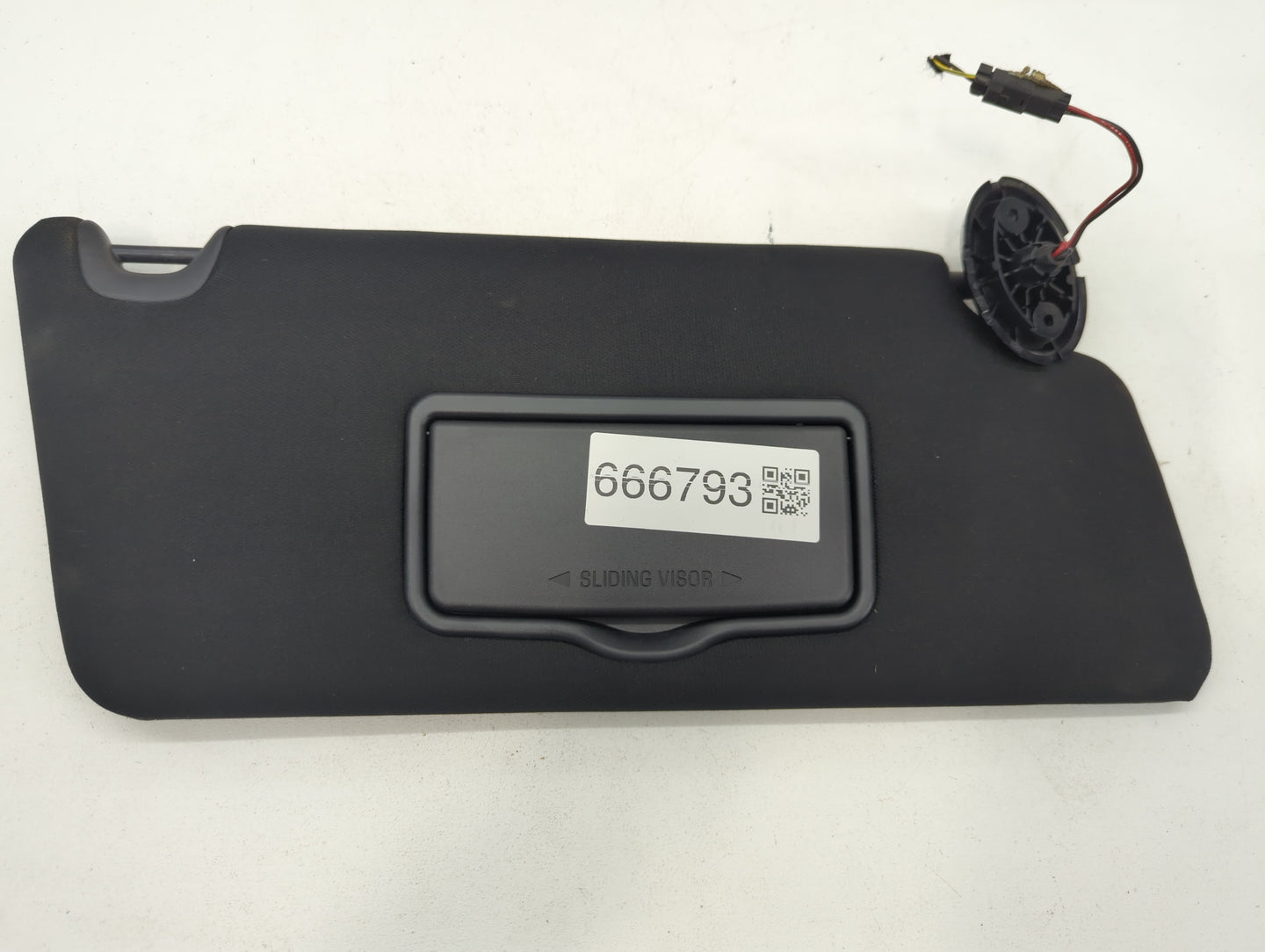 2017 Ford Explorer Sun Visor Shade Replacement Passenger Right Mirror Fits OEM Used Auto Parts - Oemusedautoparts1.com