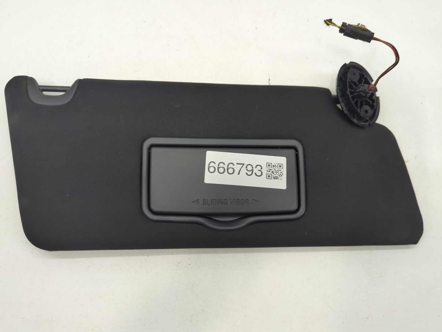 2017 Ford Explorer Sun Visor Shade Replacement Passenger Right Mirror Fits OEM Used Auto Parts - Oemusedautoparts1.com