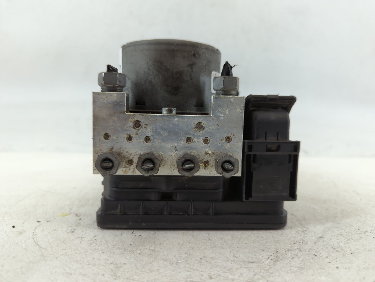 2017 Ford Explorer ABS Pump Control Module Replacement P/N:HB53-2C405-AC Fits OEM Used Auto Parts - Oemusedautoparts1.com