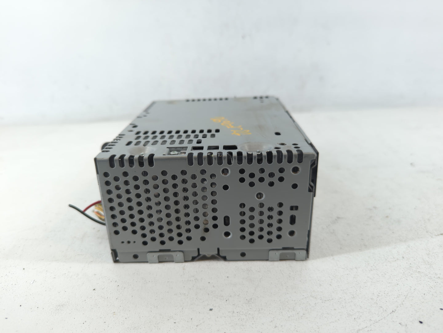 2016-2017 Ford Explorer Radio AM FM Cd Player Receiver Replacement P/N:GB5T-19C107-BG Fits Fits 2016 2017 OEM Used Auto Part