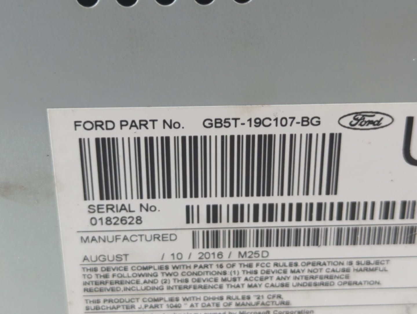 2016-2017 Ford Explorer Radio AM FM Cd Player Receiver Replacement P/N:GB5T-19C107-BG Fits Fits 2016 2017 OEM Used Auto Part