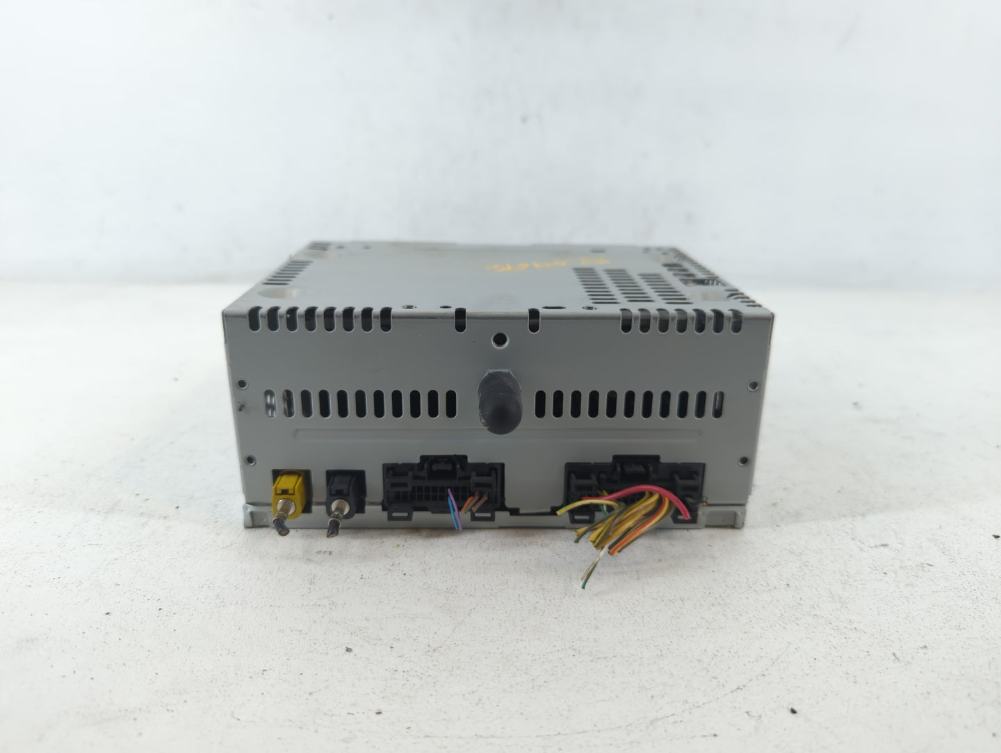 2016-2017 Ford Explorer Radio AM FM Cd Player Receiver Replacement P/N:GB5T-19C107-BG Fits Fits 2016 2017 OEM Used Auto Part