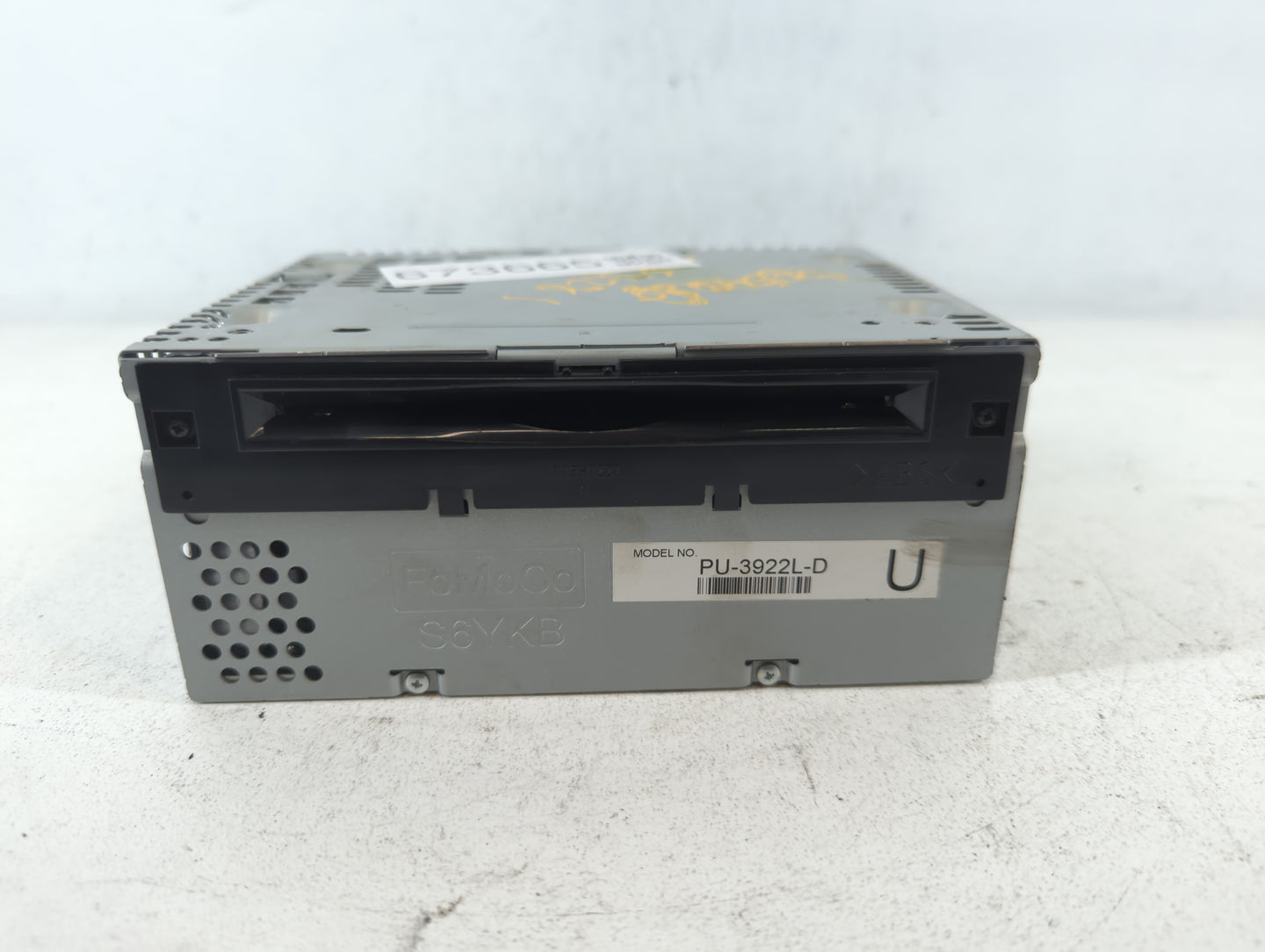 2016-2017 Ford Explorer Am Fm Cd Player Radio Receiver - Oemusedautoparts1.com