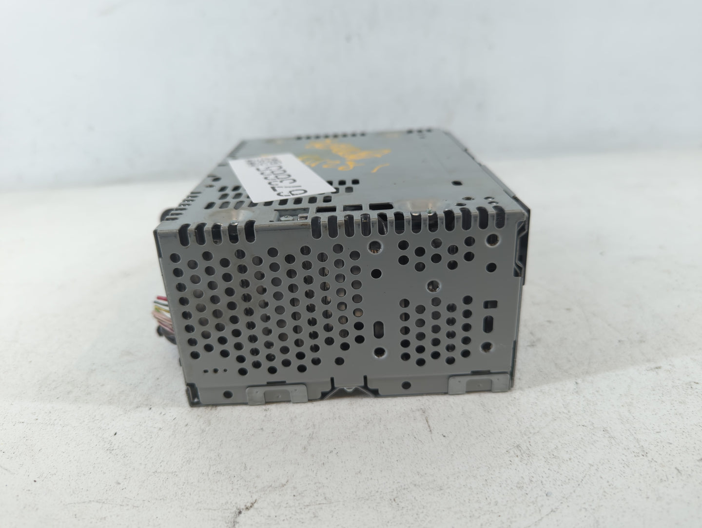 2016-2017 Ford Explorer Am Fm Cd Player Radio Receiver - Oemusedautoparts1.com