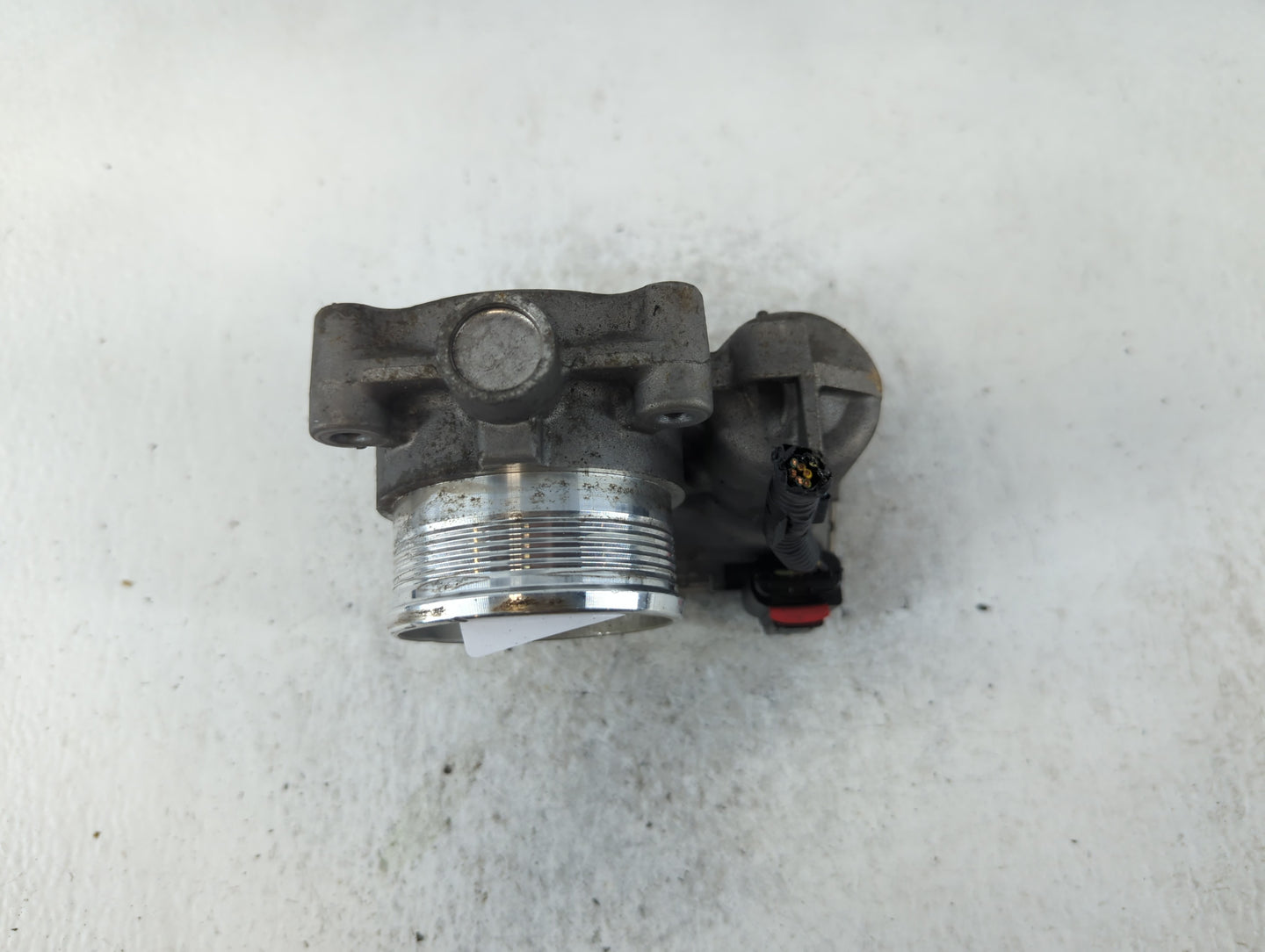 2016-2019 Ford Explorer Throttle Body P/N:DS7E-9F991-BB Fits Fits 2014 2015 2016 2017 2018 2019 2020 2021 2022 OEM Used Auto