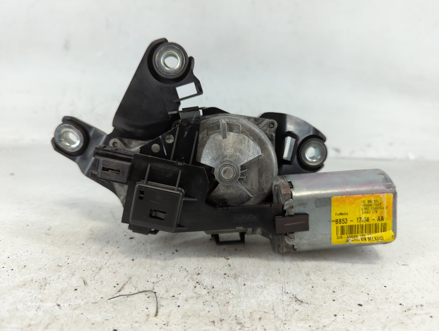 2017 Ford Explorer Front Windshield Wiper Motor P/N:BB53-17404-AA Fits OEM Used Auto Parts - Oemusedautoparts1.com