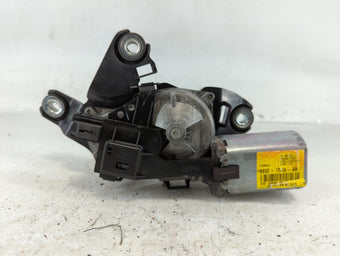 compare product 2017 Ford Explorer Front Windshield Wiper Motor P/N:BB53-17404-AA Fits OEM Used Auto Parts