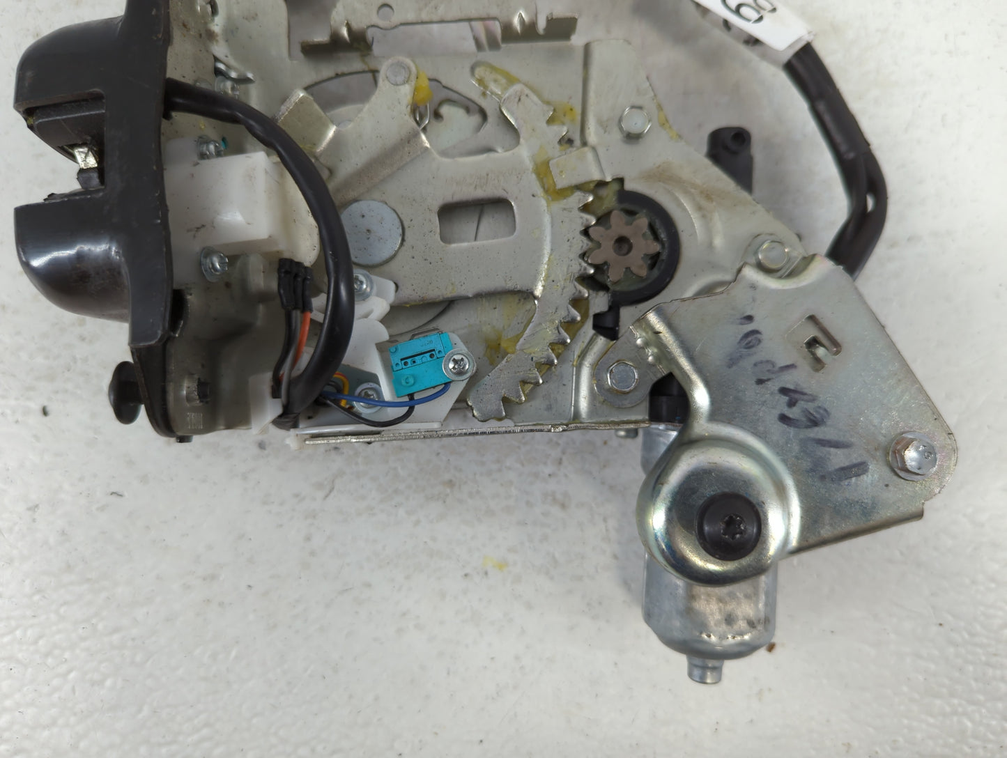 2017 Ford Explorer MOTOR LOCK LATCH ACTUATOR - Oemusedautoparts1.com