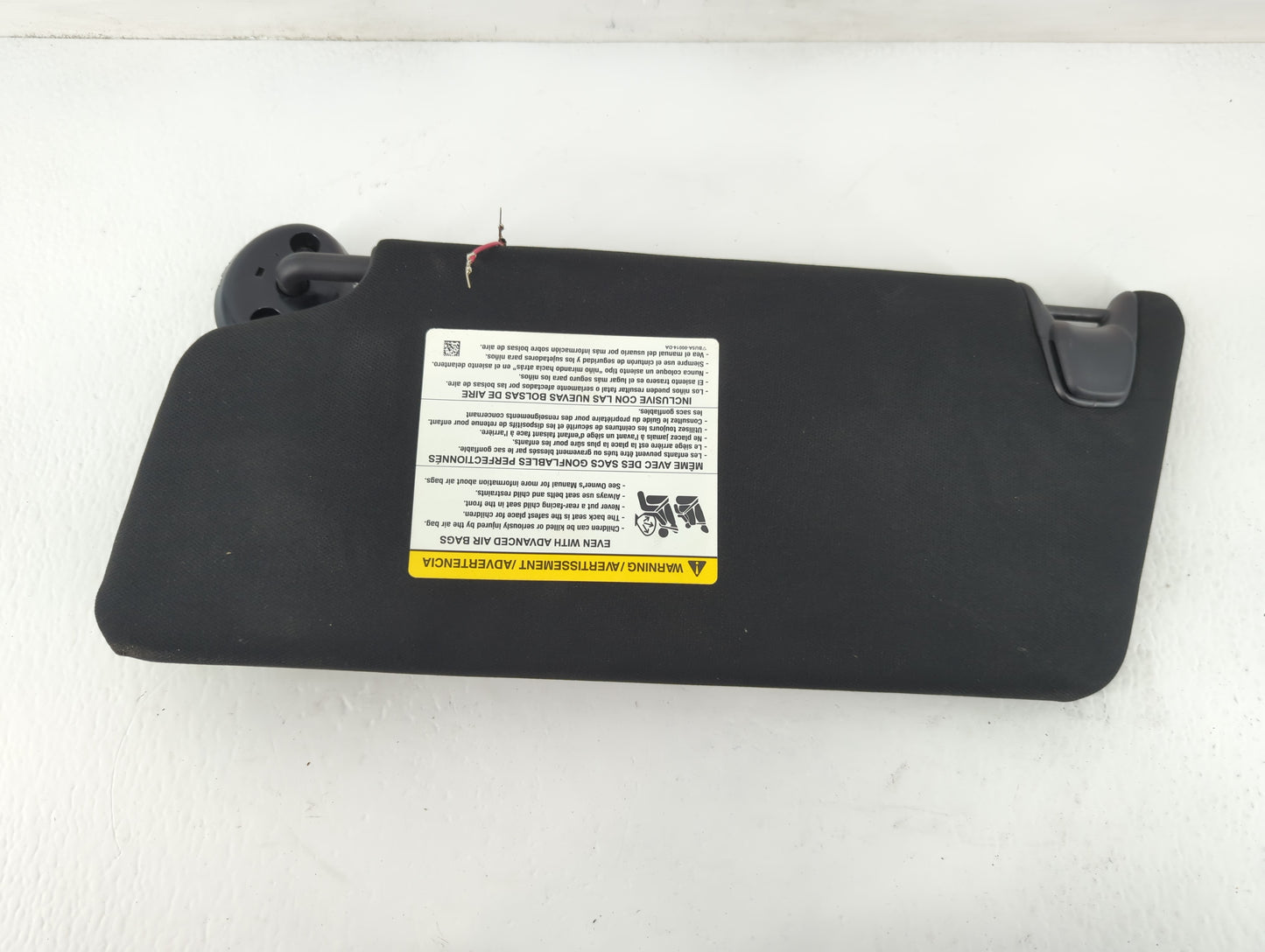 2017 Ford Explorer Sun Visor Shade Replacement Passenger Right Mirror Fits OEM Used Auto Parts - Oemusedautoparts1.com