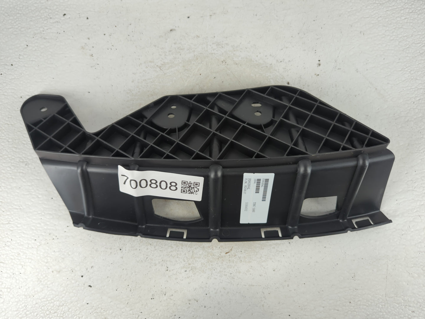2017 Ford Explorer Head light (Bracket) - Oemusedautoparts1.com