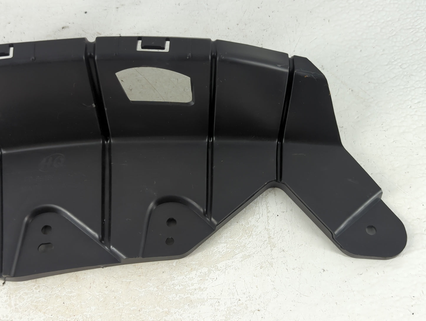 2017 Ford Explorer HEAD LAMP BRACKET - Oemusedautoparts1.com