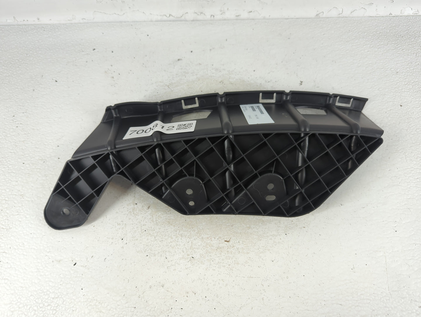 2017 Ford Explorer HEAD LAMP BRACKET - Oemusedautoparts1.com