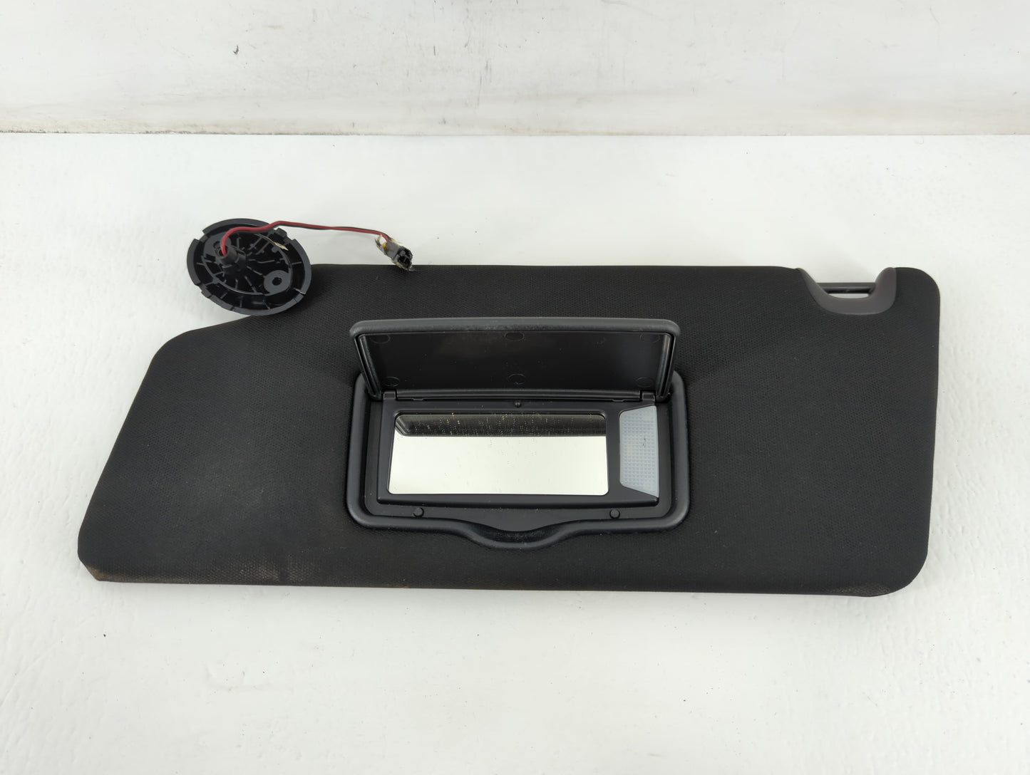 2017 Ford Explorer Sun Visor Shade Replacement Driver Left Mirror Fits OEM Used Auto Parts - Oemusedautoparts1.com