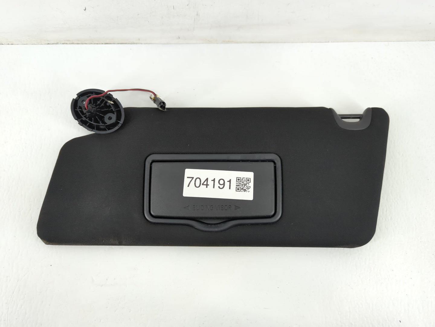 2017 Ford Explorer Sun Visor Shade Replacement Driver Left Mirror Fits OEM Used Auto Parts - Oemusedautoparts1.com