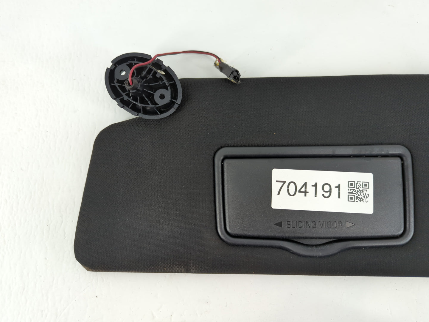 2017 Ford Explorer Sun Visor Shade Replacement Driver Left Mirror Fits OEM Used Auto Parts - Oemusedautoparts1.com