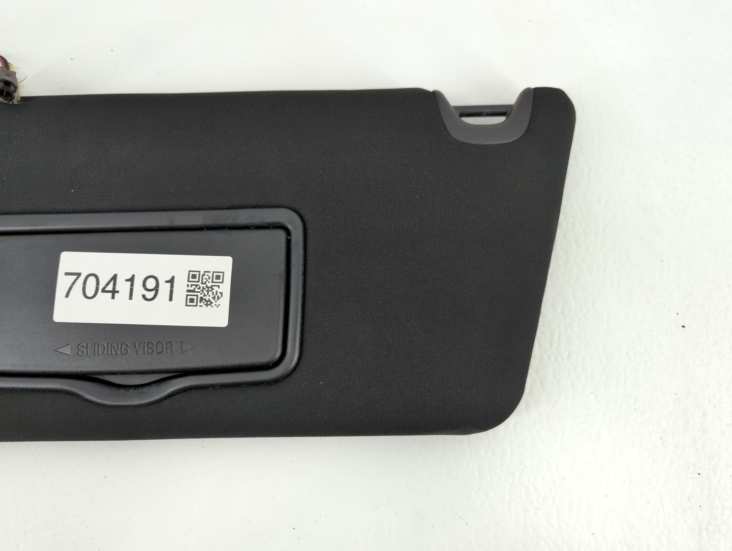 2017 Ford Explorer Sun Visor Shade Replacement Driver Left Mirror Fits OEM Used Auto Parts - Oemusedautoparts1.com