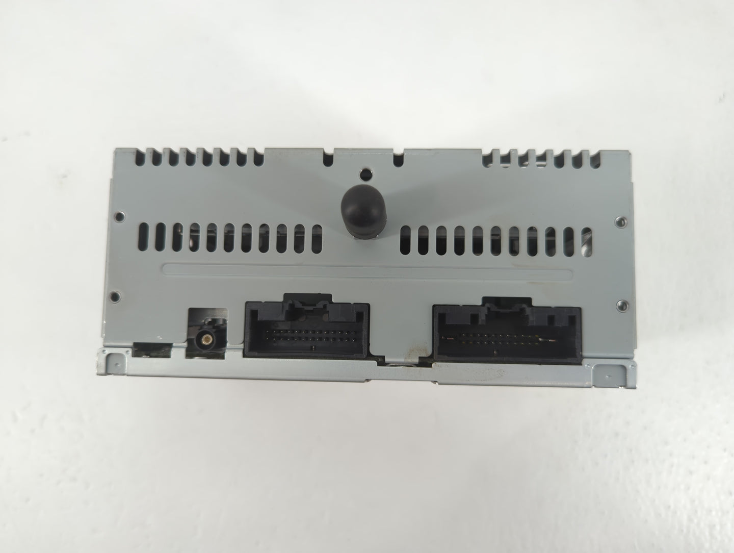 2017 Ford Explorer Am Fm Cd Player Radio Receiver - Oemusedautoparts1.com