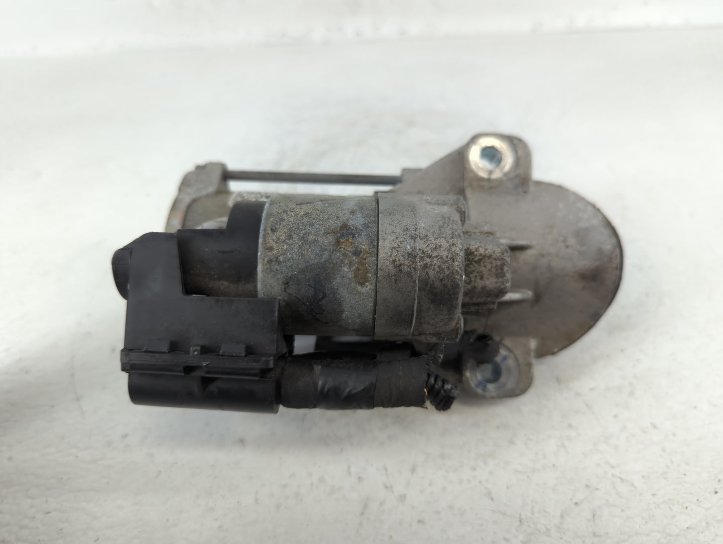 2011-2019 Ford Explorer Car Starter Motor Solenoid OEM P/N:HD9T-11000-BA Fits OEM Used Auto Parts - Oemusedautoparts1.com