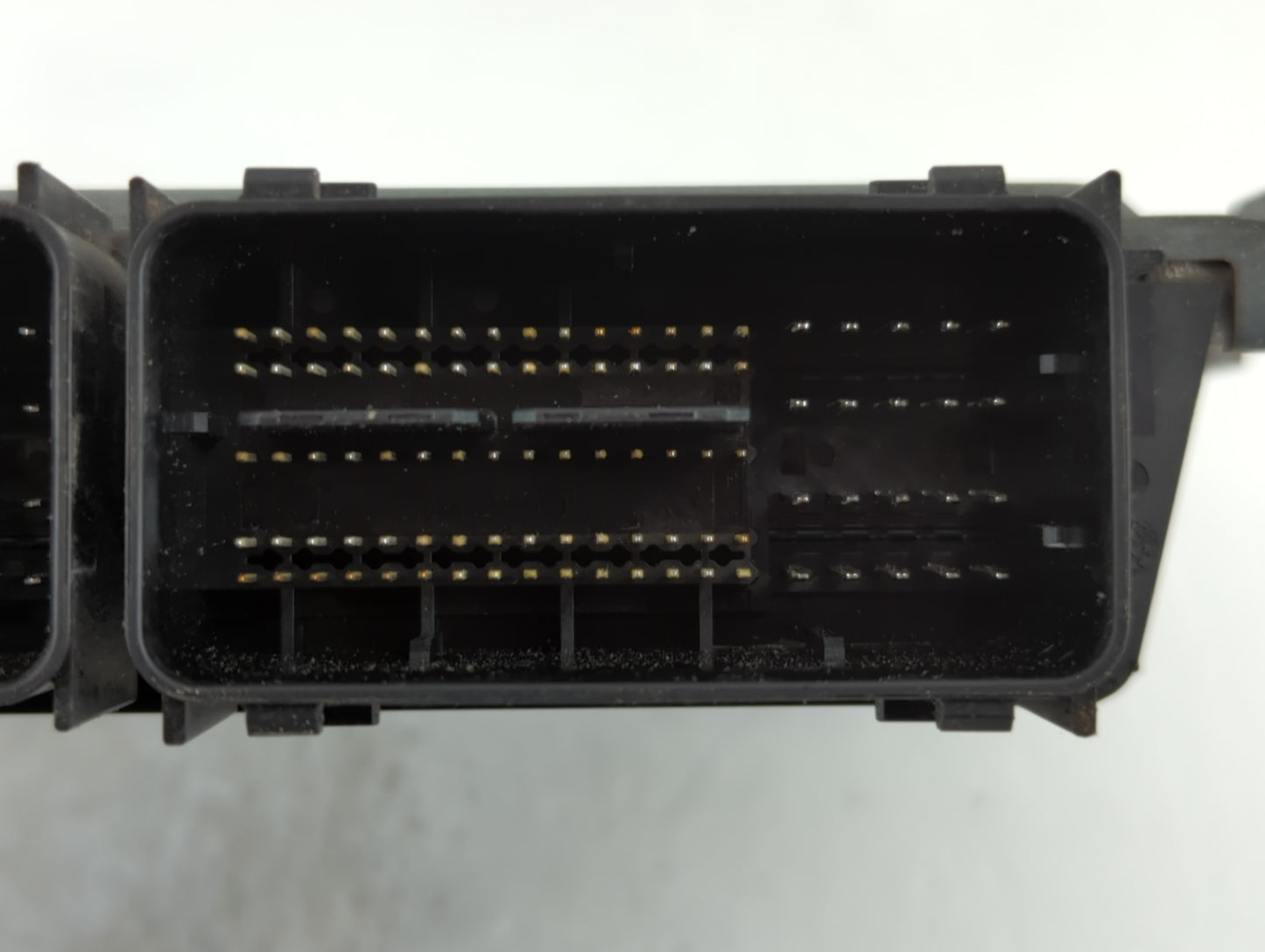2016-2019 Ford Explorer PCM Engine Control Computer ECU ECM PCU OEM Fits OEM Used Auto Parts - Oemusedautoparts1.com