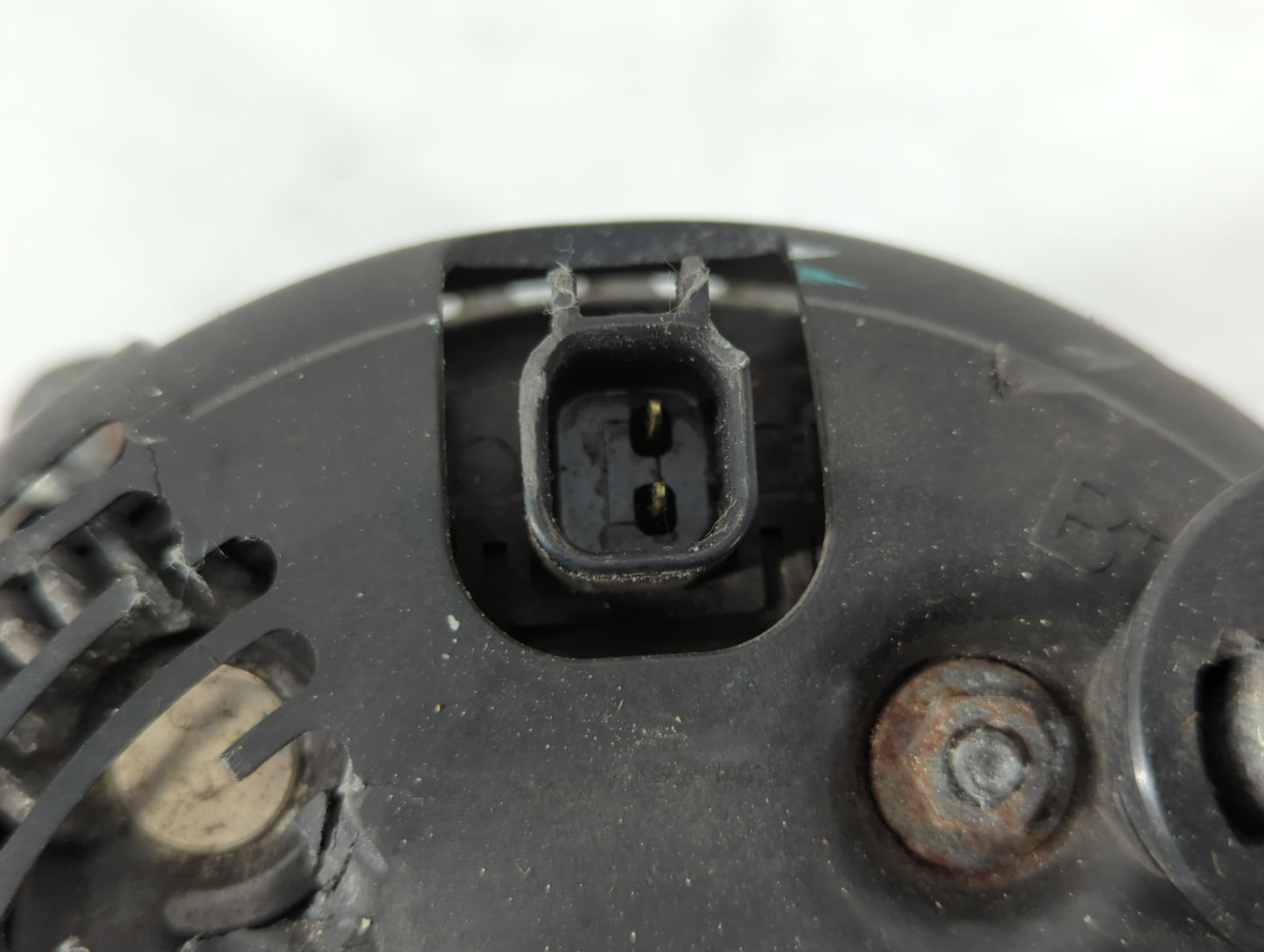 2011-2019 Ford Explorer Alternator Replacement Generator Charging Assembly Engine OEM Fits OEM Used Auto Parts - Oemusedauto