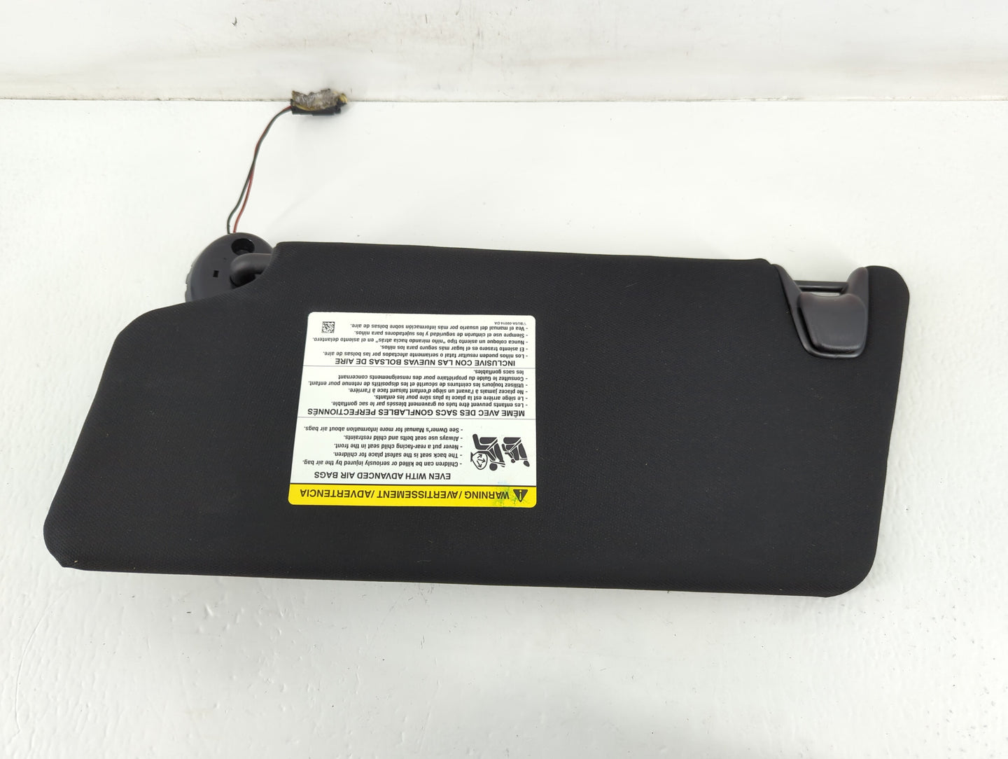 2017 Ford Explorer Sun Visor Shade Replacement Driver Left Mirror Fits OEM Used Auto Parts - Oemusedautoparts1.com