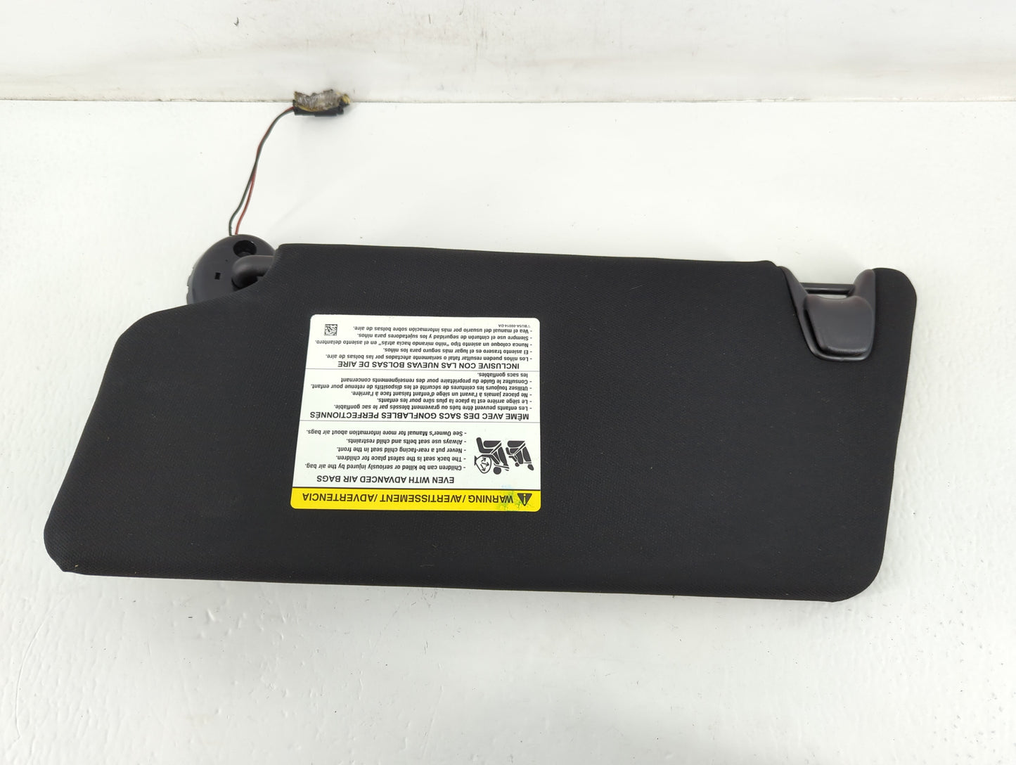 2017 Ford Explorer Sun Visor Shade Replacement Driver Left Mirror Fits OEM Used Auto Parts - Oemusedautoparts1.com