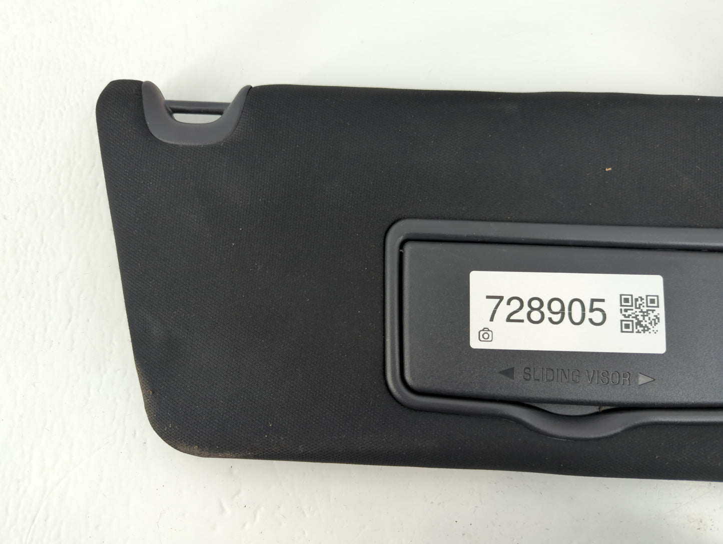 2017 Ford Explorer Sun Visor Shade Replacement Passenger Right Mirror Fits OEM Used Auto Parts - Oemusedautoparts1.com