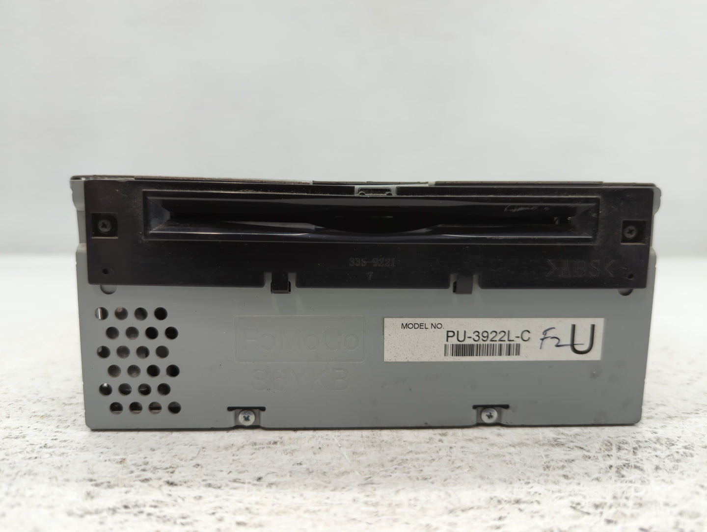 2017 Ford Explorer Radio AM FM Cd Player Receiver Replacement P/N:HB5T-19C107-BB HB5T-19C107-BA Fits OEM Used Auto Parts - O