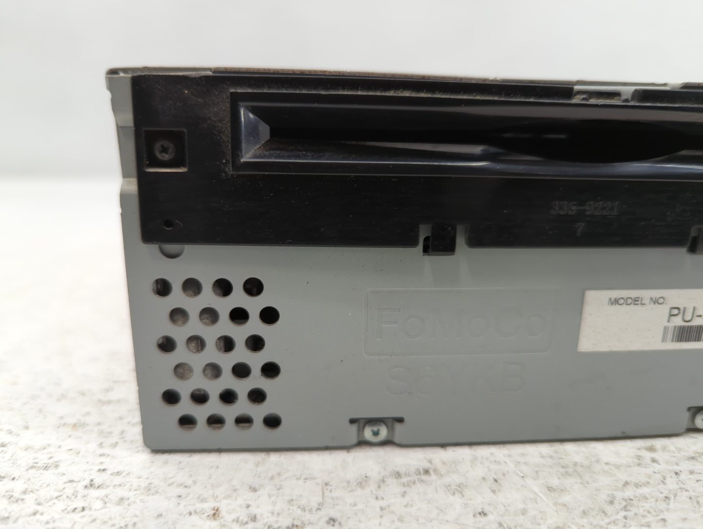 2017 Ford Explorer Radio AM FM Cd Player Receiver Replacement P/N:HB5T-19C107-BB HB5T-19C107-BA Fits OEM Used Auto Parts - O