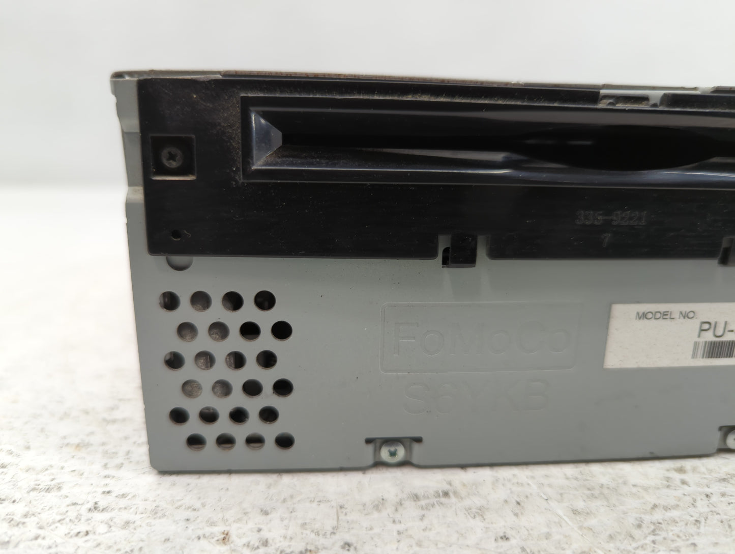2017 Ford Explorer Radio AM FM Cd Player Receiver Replacement P/N:HB5T-19C107-BB HB5T-19C107-BA Fits OEM Used Auto Parts - O