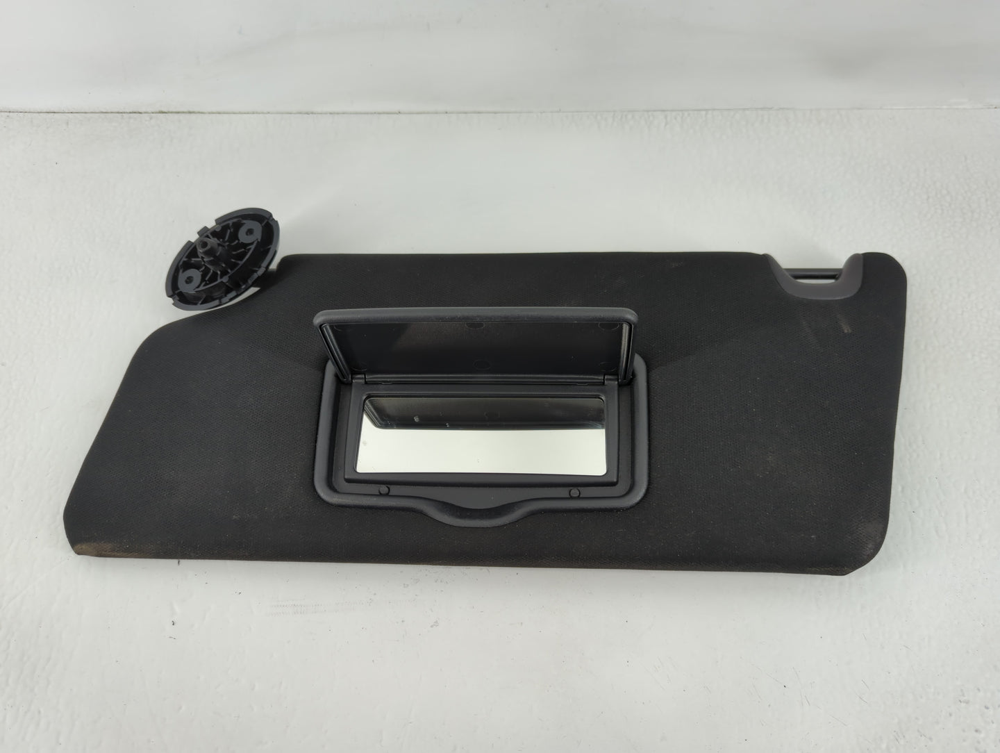 2017 Ford Explorer Sun Visor Shade Replacement Driver Left Mirror Fits OEM Used Auto Parts - Oemusedautoparts1.com