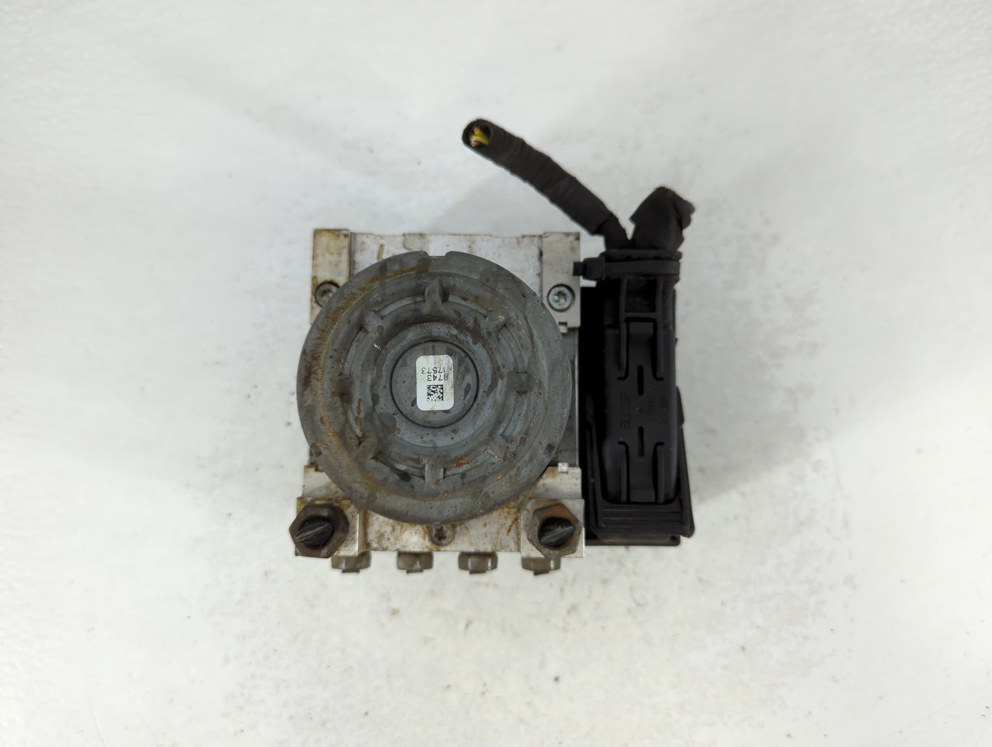 2017 Ford Explorer ABS Pump Control Module Replacement P/N:HB53-2C405-AC Fits OEM Used Auto Parts - Oemusedautoparts1.com